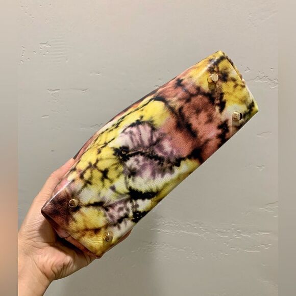 Handmade Genuine Premium Leather Tie-dye Printed Wooden Frame Bag with 2 Straps - Picture 15 of 16